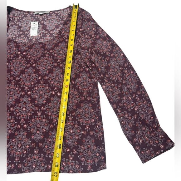 NWT LOFT Burgundy Floral Long Sleeve Blouse Scoop Neck Size Large Flowers - Picture 6 of 7